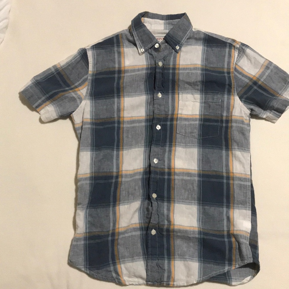 Small Merona button up shirt